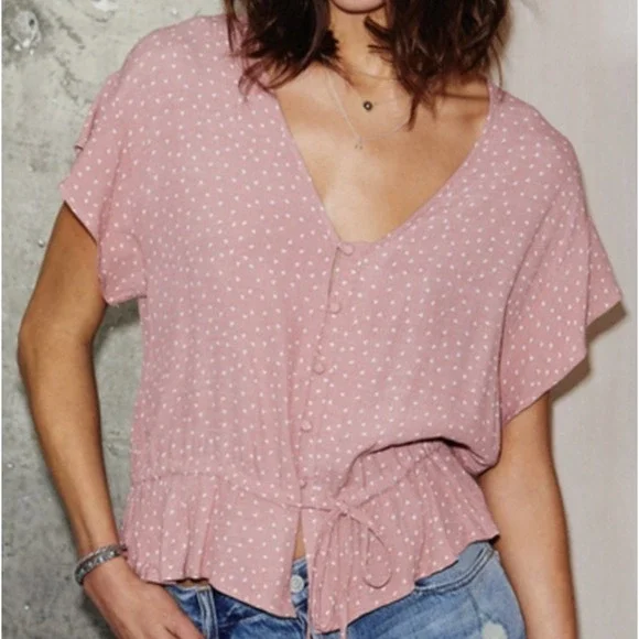 Rails Bretton Rosewood Mini Hearts Flutter Sleeve Top in Pink Size Small - Picture 1 of 11